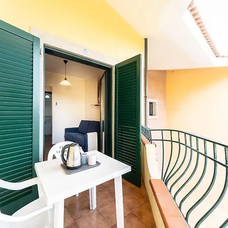 شقة Charming House Near Rena Bianca سانتا تيريزا غالّورا