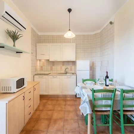 Charming House Near Rena Bianca *