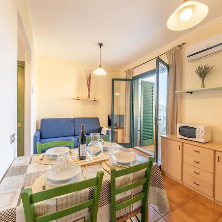 Charming House Near Rena Bianca