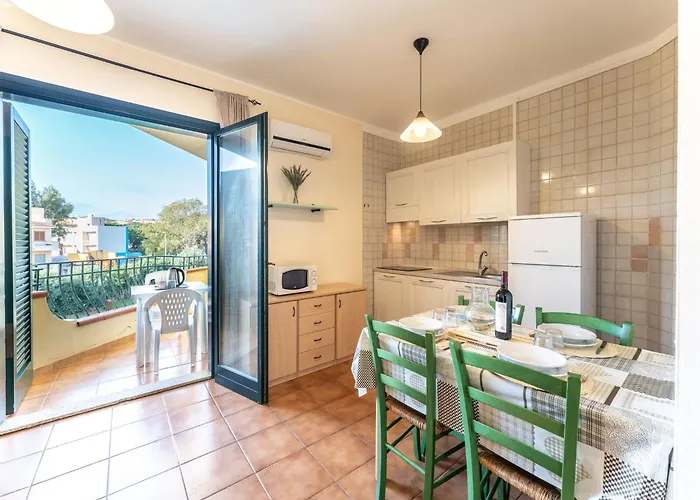 Charming House Near Rena Bianca