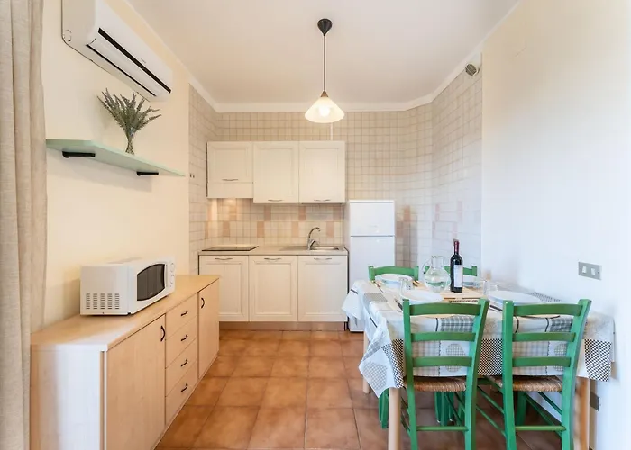 Charming House Near Rena Bianca *